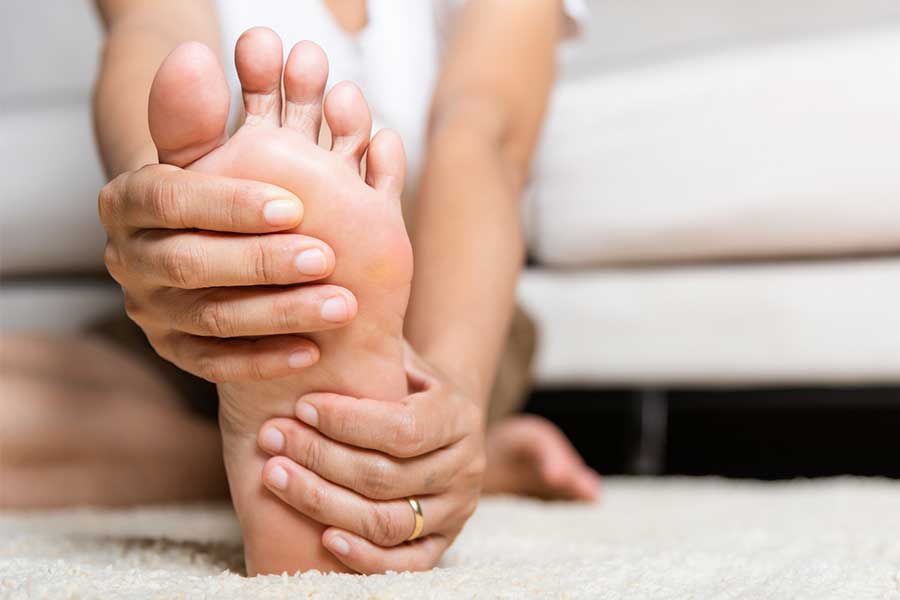 FASCITE PLANTARE: COME CURARLA IN MODO NATURALE CON L’OZONOTERAPIA A LUGANO
